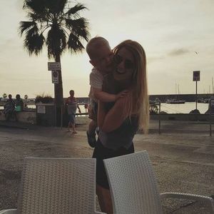 Meet your Posher, Anna birna